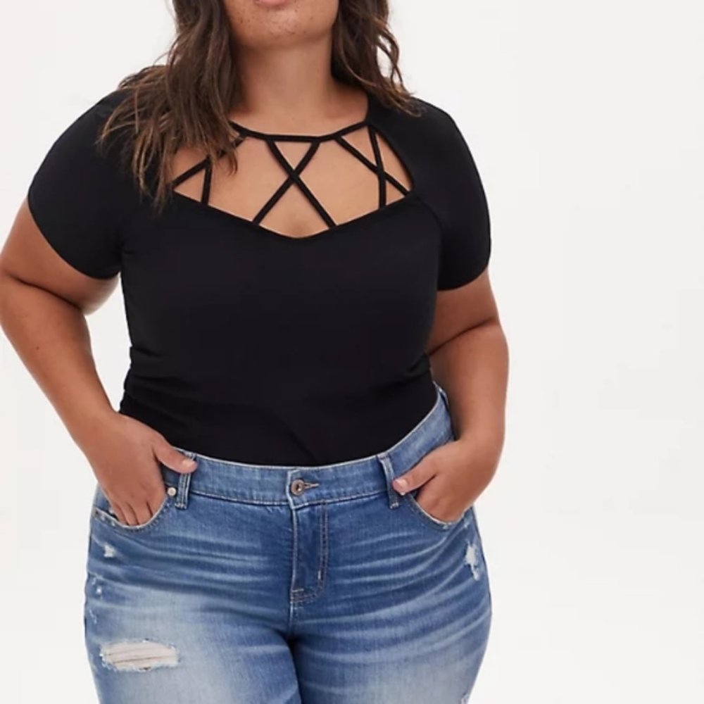 Torrid Black Lattice Foxy Tee